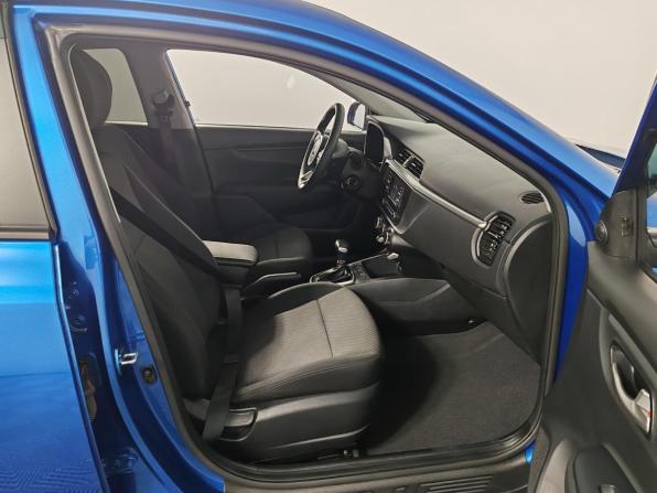 Kia Rio IV Рестайлинг с пробегом 2020 года, цена 1 599 000 рублей, 27780 км, седан, Автокод Объявления
