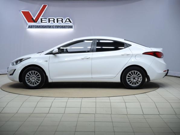 Hyundai Elantra V (MD) Рестайлинг с пробегом 2015 года, цена 950 000 рублей, 292158 км, седан, Автокод Объявления