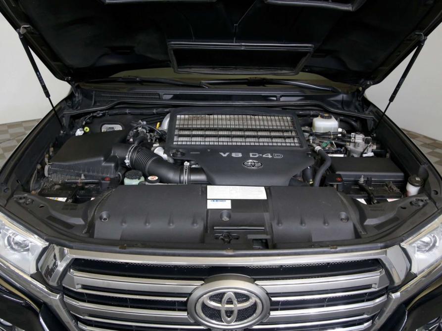 Toyota Land Cruiser 200 Series Рестайлинг 2 Санкт-Петербург  - изображение 11