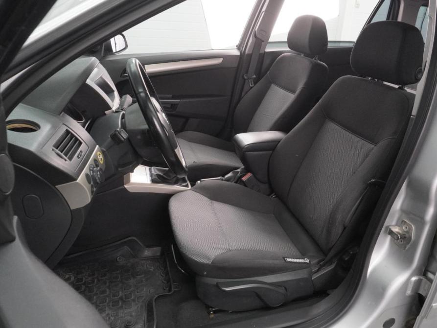 Opel Astra H Рестайлинг Воронеж  - изображение 10