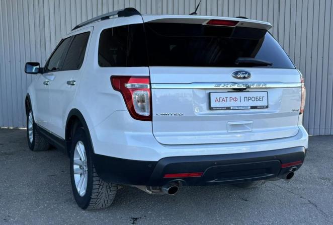 Ford Explorer V с пробегом 2012 года, цена 1 430 000 рублей, 200047 км, внедорожник, Автокод Объявления