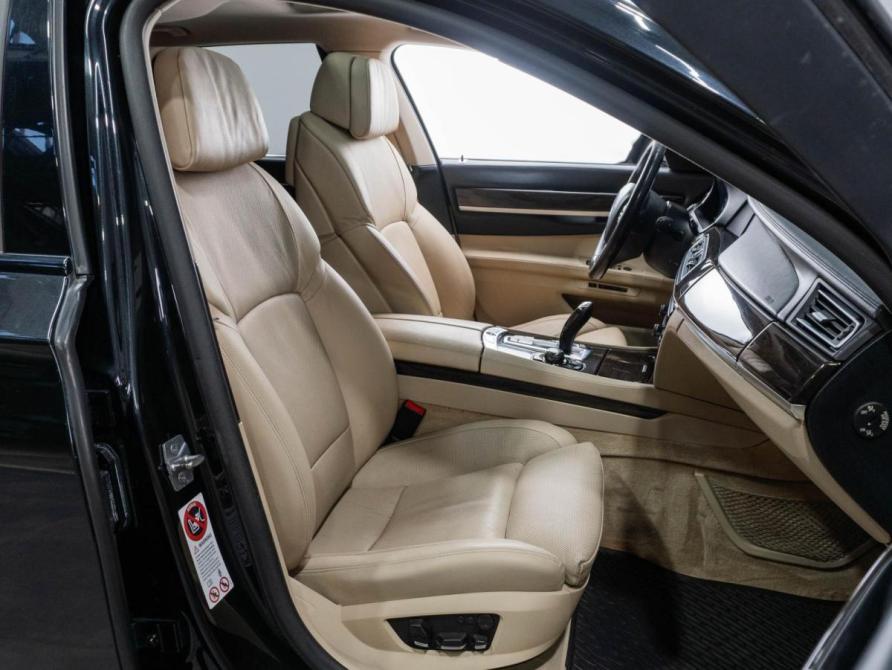 BMW 7 серии V (F01/F02/F04) Тюмень  - изображение 8