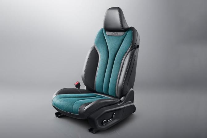 Новый Geely Monjaro I 2026 года, цена 4 754 990 рублей, внедорожник, Автокод Объявления