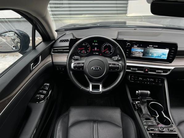 Kia K5 III с пробегом 2021 года, цена 2 595 000 рублей, 87183 км, седан, Автокод Объявления