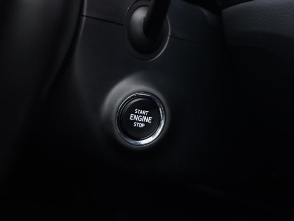 Skoda Superb III Рестайлинг с пробегом 2023 года, цена 3 199 000 рублей, 99410 км, лифтбек, Автокод Объявления