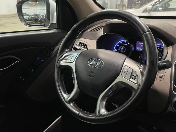 Hyundai ix35 I с пробегом 2011 года, цена 1 225 000 рублей, 217359 км, внедорожник, Автокод Объявления