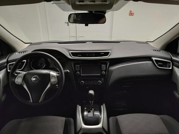 Nissan Qashqai II с пробегом 2017 года, цена 1 541 000 рублей, 113833 км, внедорожник, Автокод Объявления