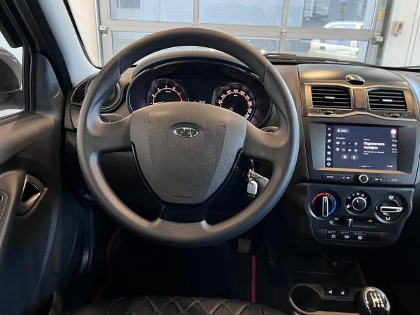 Lada (ВАЗ) Granta I Рестайлинг с пробегом 2025 года, цена 1 041 000 рублей, 33840 км, лифтбек, Автокод Объявления