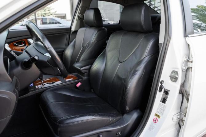 Toyota Camry VI (XV40) Рестайлинг с пробегом 2010 года, цена 1 316 000 рублей, 221145 км, седан, Автокод Объявления