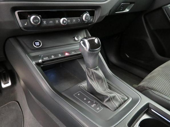 Audi Q3 Sportback II (F3) с пробегом 2021 года, цена 4 470 000 рублей, 44914 км, внедорожник, Автокод Объявления
