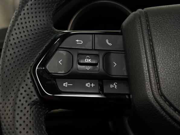 Toyota Land Cruiser 200 Series с пробегом 2011 года, цена 2 450 000 рублей, 443265 км, внедорожник, Автокод Объявления