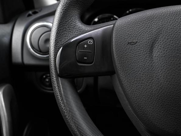 Renault Sandero II с пробегом 2015 года, цена 889 000 рублей, 24455 км, хэтчбек, Автокод Объявления