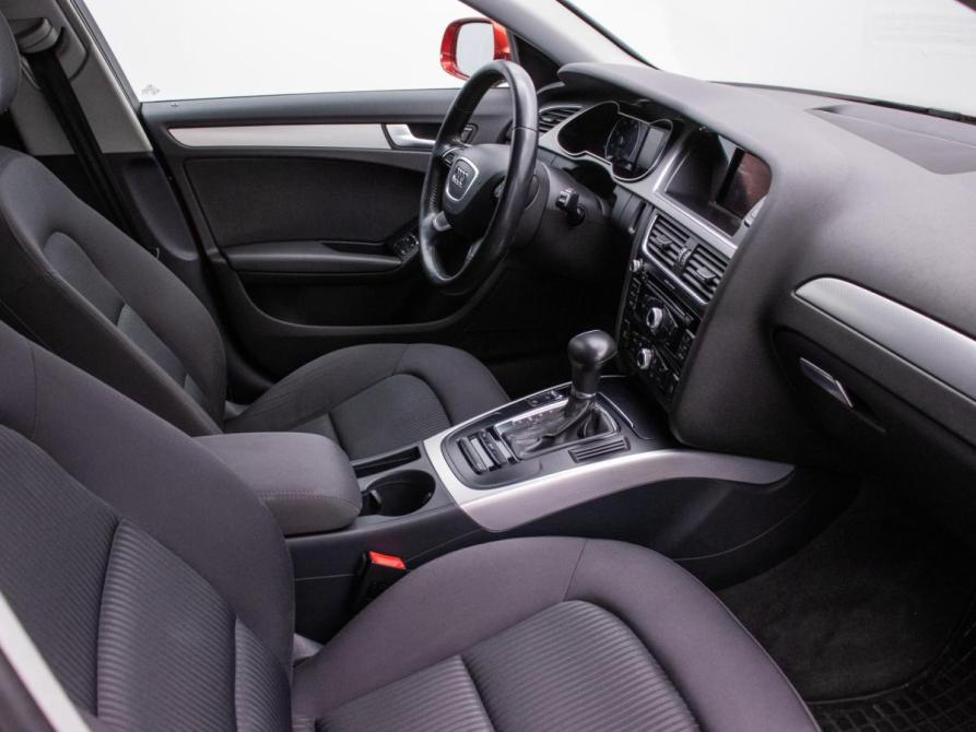Audi A4 IV (B8) Рестайлинг Москва  - изображение 9