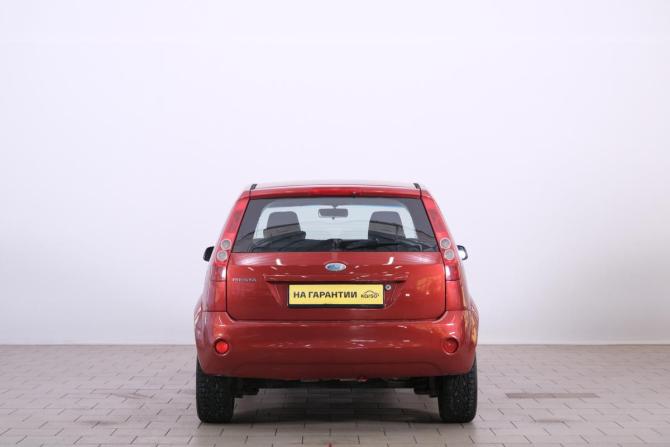 Ford Fiesta Mk5 с пробегом 2008 года, цена 569 000 рублей, 200000 км, хэтчбек, Автокод Объявления