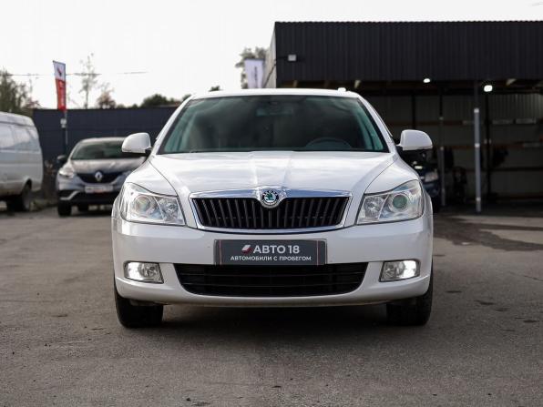Skoda Octavia II (A5) Рестайлинг с пробегом 2013 года, цена 1 099 000 рублей, 121463 км, лифтбек, Автокод Объявления