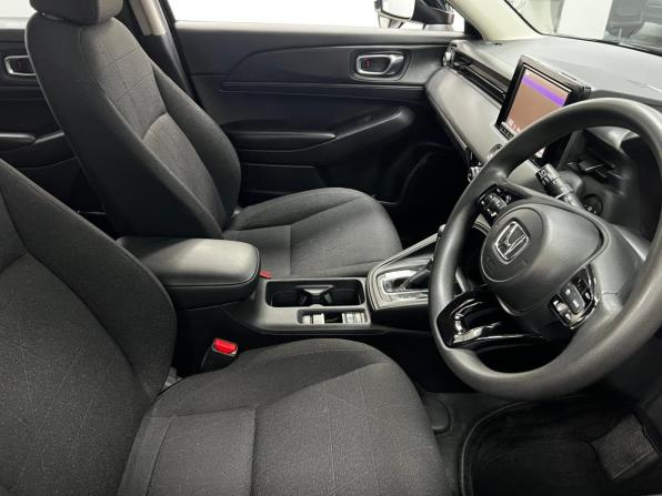 Honda Vezel II с пробегом 2021 года, цена 2 355 000 рублей, 55810 км, внедорожник, Автокод Объявления