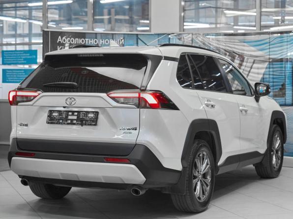 Toyota RAV4 V (XA50) с пробегом 2024 года, цена 3 649 000 рублей, 33500 км, внедорожник, Автокод Объявления
