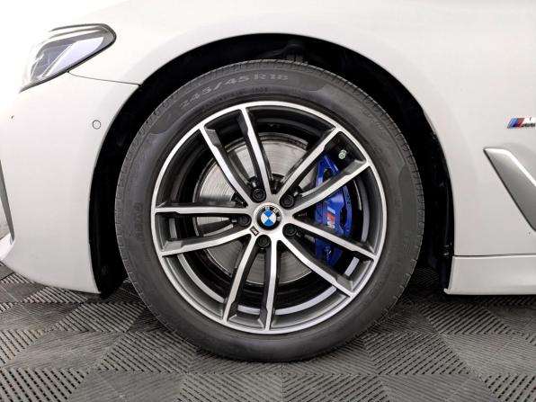 BMW 5 серии VII (G30/G31/G38) Рестайлинг с пробегом 2021 года, цена 4 400 000 рублей, 54082 км, седан, Автокод Объявления