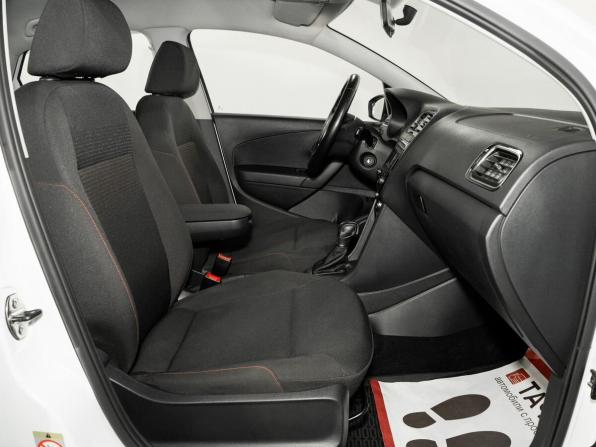 Volkswagen Polo V Рестайлинг с пробегом 2017 года, цена 1 149 500 рублей, 89219 км, седан, Автокод Объявления