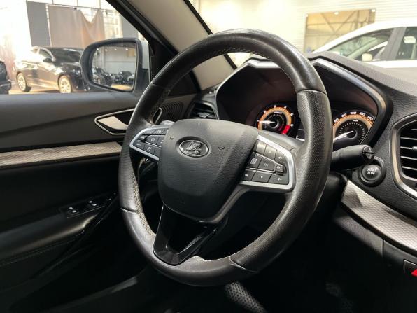 Lada (ВАЗ) Vesta I Рестайлинг (NG) с пробегом 2023 года, цена 1 220 000 рублей, 93400 км, седан, Автокод Объявления