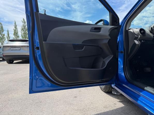 Chevrolet Aveo II с пробегом 2013 года, цена 559 000 рублей, 179886 км, седан, Автокод Объявления