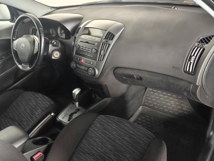 Kia Ceed I Москва  - изображение 10