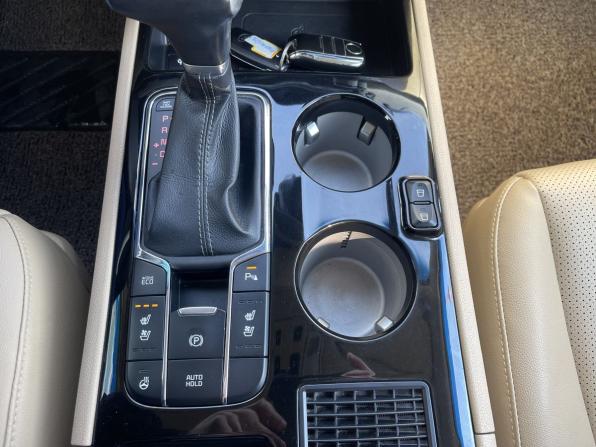 Kia Carnival III с пробегом 2019 года, цена 3 100 000 рублей, 198591 км, минивэн, Автокод Объявления