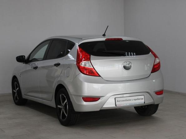 Hyundai Solaris I с пробегом 2014 года, цена 879 900 рублей, 158517 км, хэтчбек, Автокод Объявления