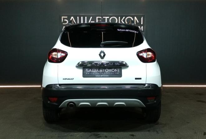Renault Kaptur I с пробегом 2017 года, цена 1 550 000 рублей, 128953 км, внедорожник, Автокод Объявления