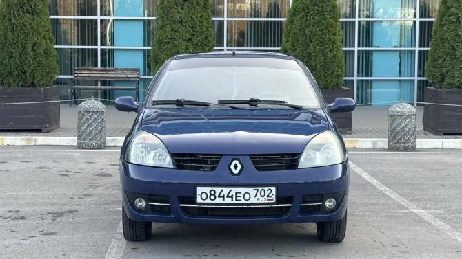 Renault Symbol I Рестайлинг 2 с пробегом 2006 года, цена 370 000 рублей, 260274 км, седан, Автокод Объявления