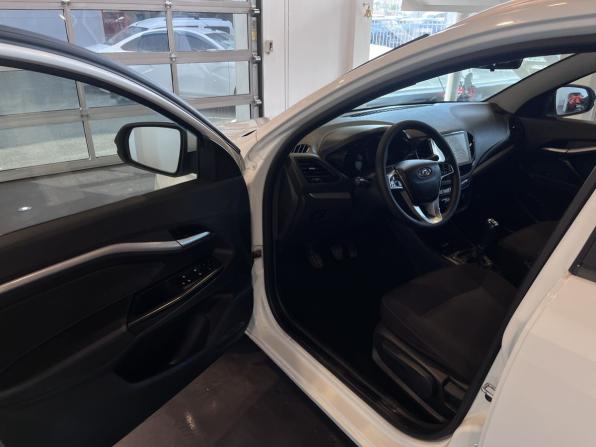 Lada (ВАЗ) Vesta I с пробегом 2019 года, цена 1 057 000 рублей, 133097 км, универсал, Автокод Объявления