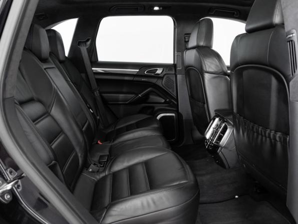 Porsche Cayenne II (958) с пробегом 2013 года, цена 2 500 000 рублей, 240667 км, внедорожник, Автокод Объявления