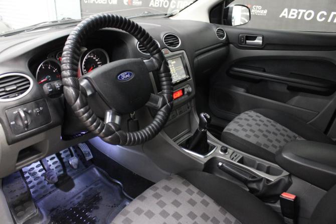 Ford Focus II Рестайлинг с пробегом 2008 года, цена 446 000 рублей, 197000 км, седан, Автокод Объявления
