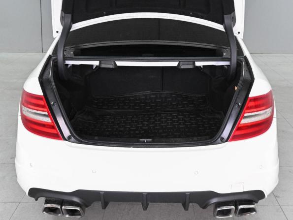 Mercedes-Benz C-Класс III (W204) Рестайлинг с пробегом 2011 года, цена 1 380 000 рублей, 284224 км, седан, Автокод Объявления