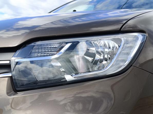 Renault Sandero II Рестайлинг с пробегом 2020 года, цена 1 110 000 рублей, 80605 км, хэтчбек, Автокод Объявления