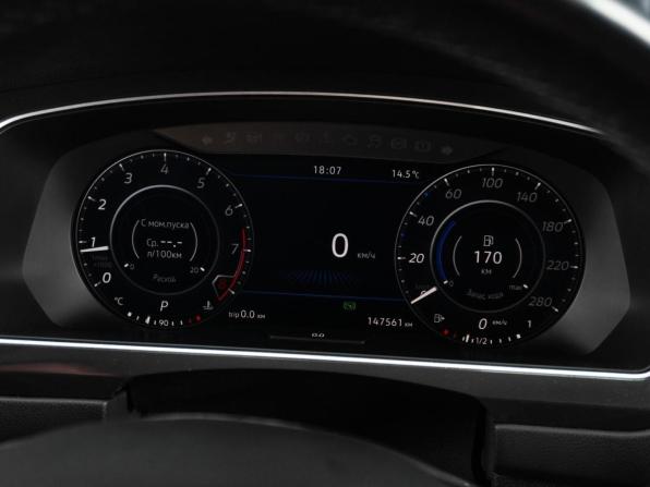 Volkswagen Tiguan II с пробегом 2017 года, цена 3 109 000 рублей, 147561 км, внедорожник, Автокод Объявления