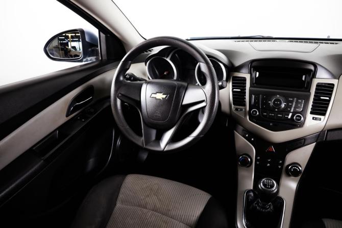 Chevrolet Cruze I с пробегом 2012 года, цена 649 000 рублей, 281000 км, седан, Автокод Объявления