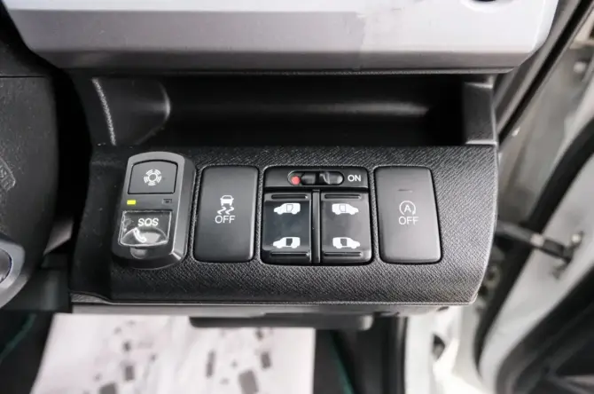 Honda Stepwgn IV Рестайлинг с пробегом 2013 года, цена 1 469 000 рублей, 260000 км, минивэн, Автокод Объявления