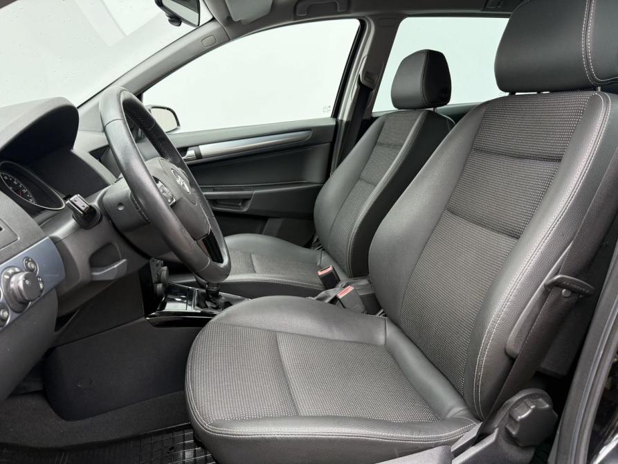 Opel Astra H Рестайлинг Москва  - изображение 10