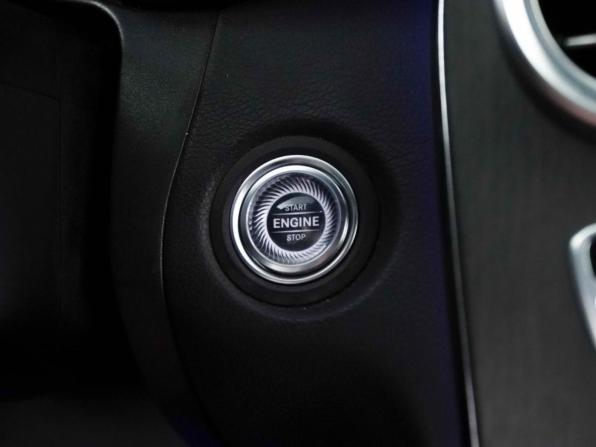 Mercedes-Benz C-Класс IV (W205) Рестайлинг с пробегом 2018 года, цена 3 450 000 рублей, 96657 км, купе, Автокод Объявления