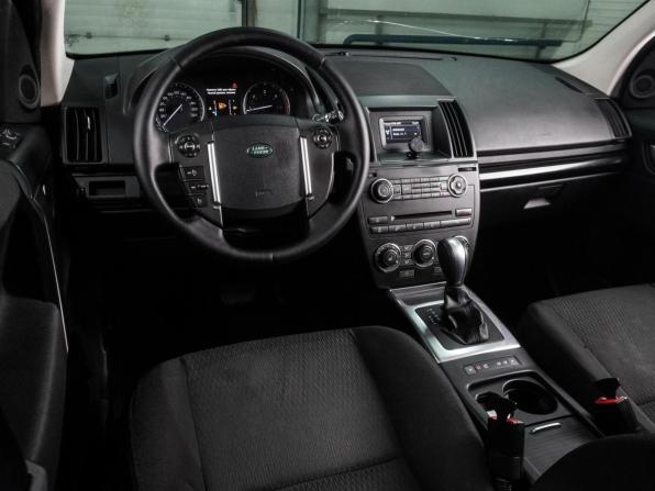 Land Rover Freelander II Рестайлинг 2 с пробегом 2013 года, цена 1 749 000 рублей, 165221 км, внедорожник, Автокод Объявления