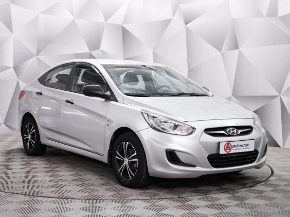 Hyundai Solaris I с пробегом 2014 года, цена 818 000 рублей, 151100 км, седан, Автокод Объявления