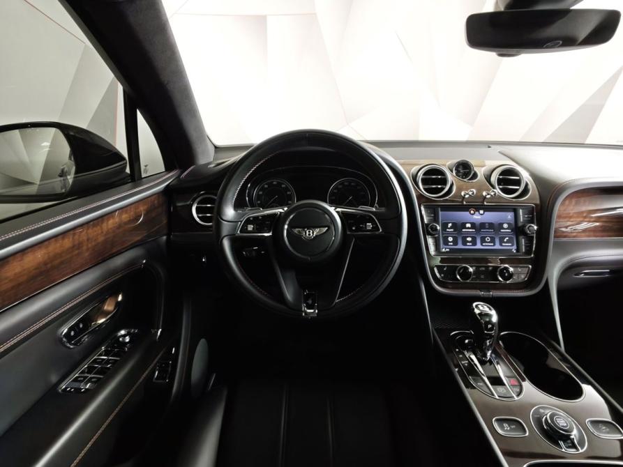 Bentley Bentayga I Москва  - изображение 19
