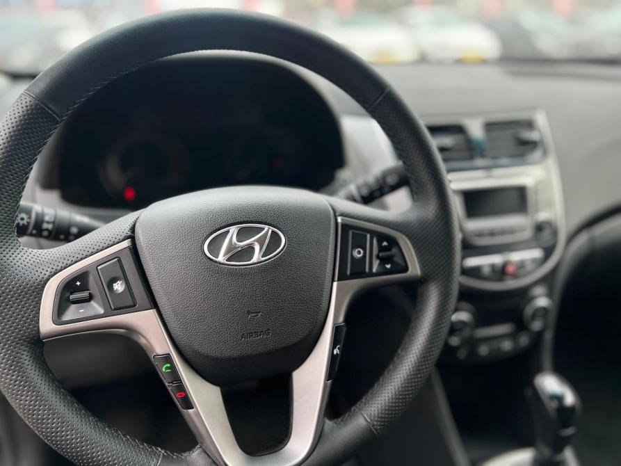 Hyundai Solaris I Рестайлинг Альметьевск  - изображение 23