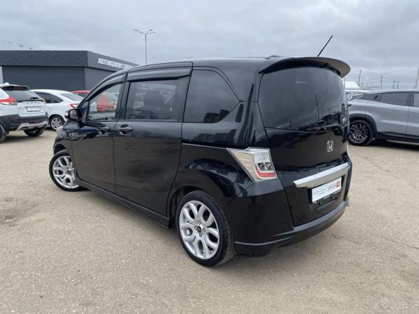 Honda Freed I Рестайлинг с пробегом 2012 года, цена 895 000 рублей, 191107 км, компактвэн, Автокод Объявления