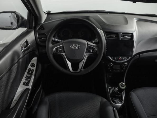 Hyundai Solaris I с пробегом 2012 года, цена 629 777 рублей, 265000 км, седан, Автокод Объявления