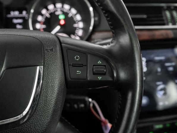 Skoda Superb II с пробегом 2012 года, цена 999 000 рублей, 250489 км, лифтбек, Автокод Объявления
