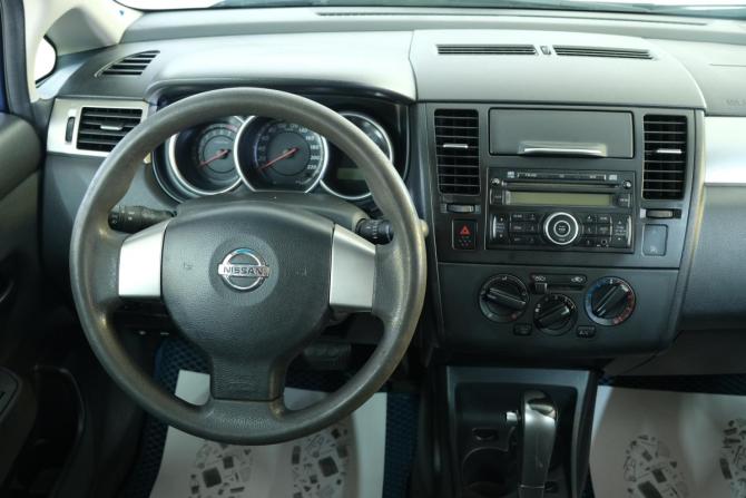Nissan Tiida I с пробегом 2010 года, цена 889 000 рублей, 140000 км, хэтчбек, Автокод Объявления