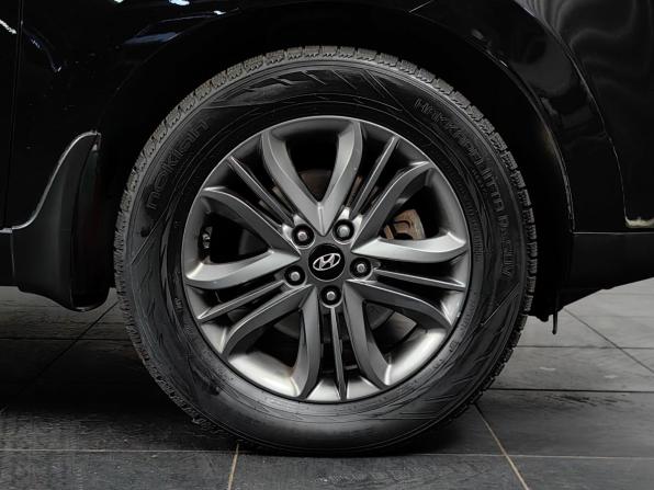 Hyundai ix35 I Рестайлинг с пробегом 2015 года, цена 1 328 000 рублей, 165312 км, внедорожник, Автокод Объявления