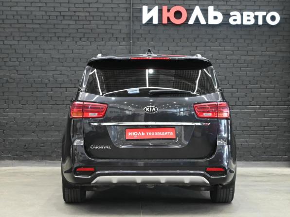 Kia Carnival III с пробегом 2020 года, цена 3 130 000 рублей, 174386 км, минивэн, Автокод Объявления